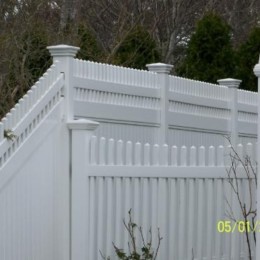 Vinyl specialty Fence With New England Caps Tampa