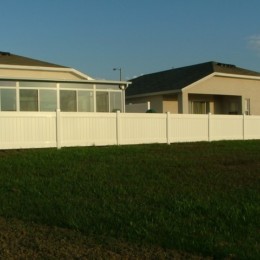 Tampa Vinyl Fence Installation