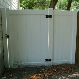 Tampa Vinyl Fencing