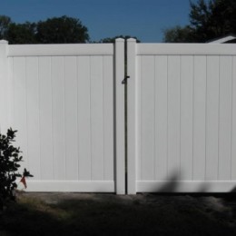 Vinyl Fencing Tampa