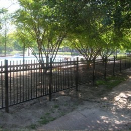 Aluminum fence 3-Rail Open Top Circles Lutz Florida