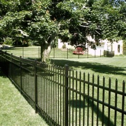 Aluminum Fence 3-Rail Spear Top Odessa Florida