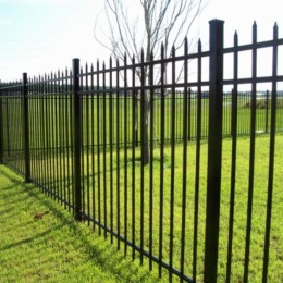 Aluminum Fence 3-Rail Staggered Picket 6ft Trinity Florida