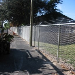 Residential chain Link Fence Contractors Tampa